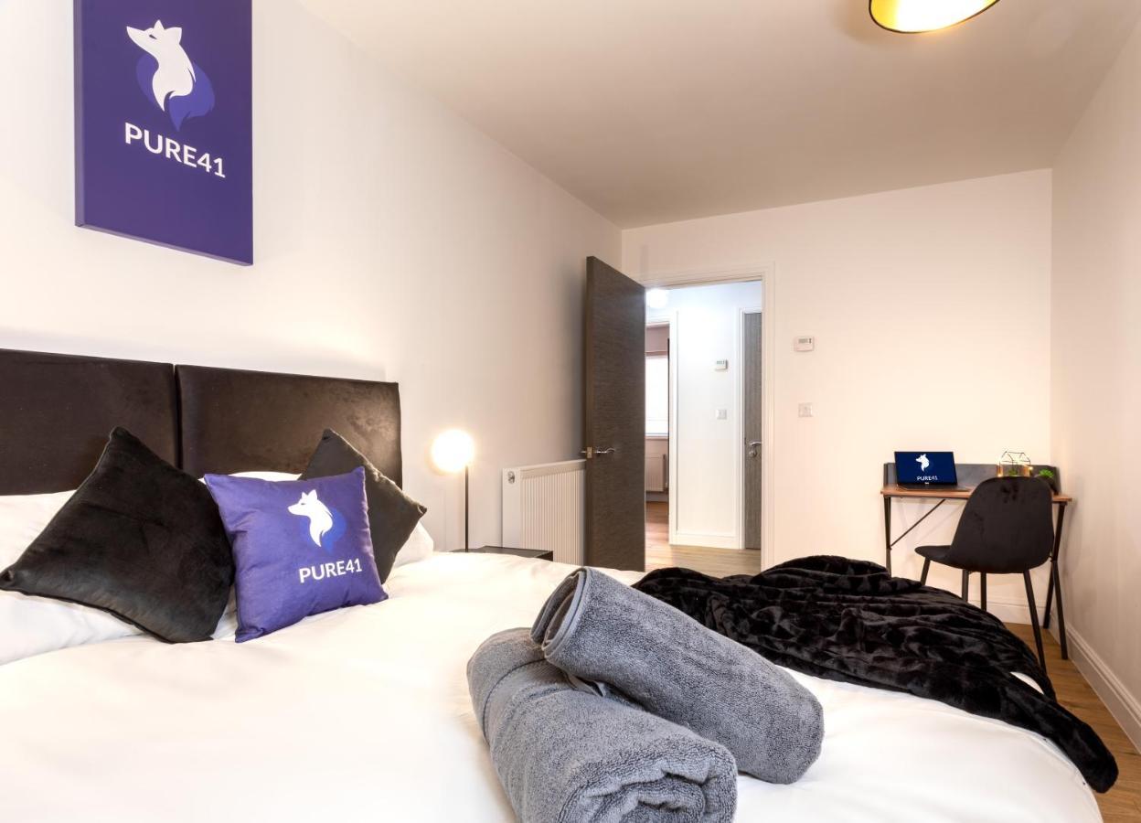 Away From - Contractors & Leisure - - Parking - Contractors - Leisure - Ensuite - Work Space Apartment *