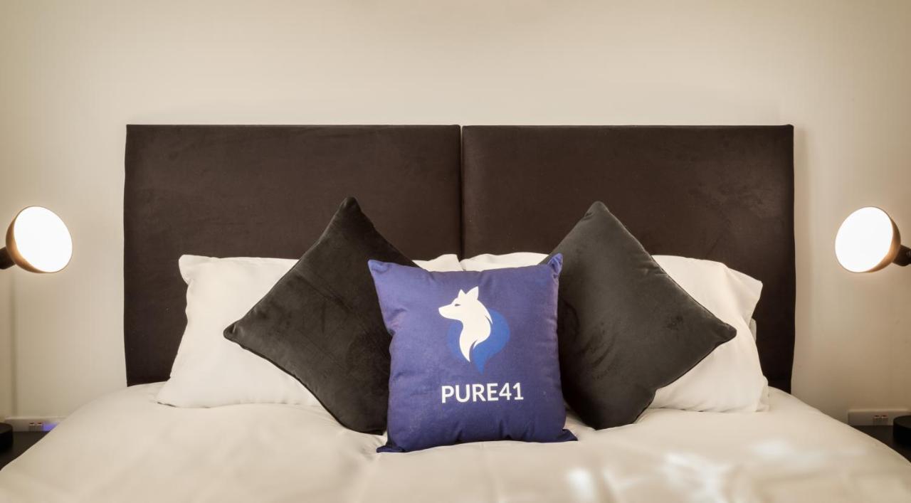 Away From - Contractors & Leisure - - Parking - Contractors - Leisure - Ensuite - Work Space Derby